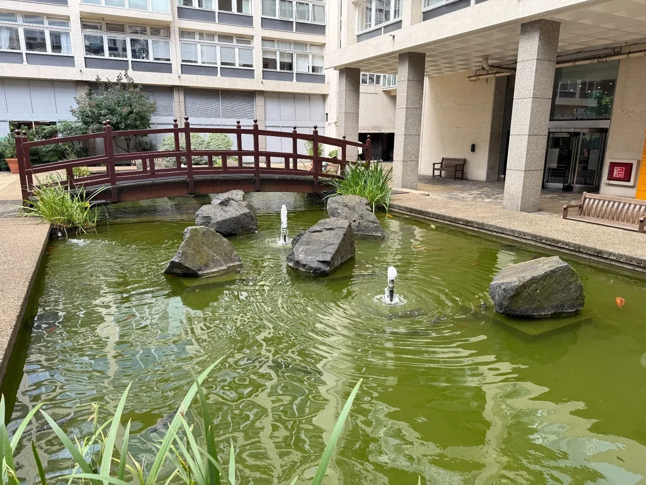 Flat Newington Causeway in Greater London