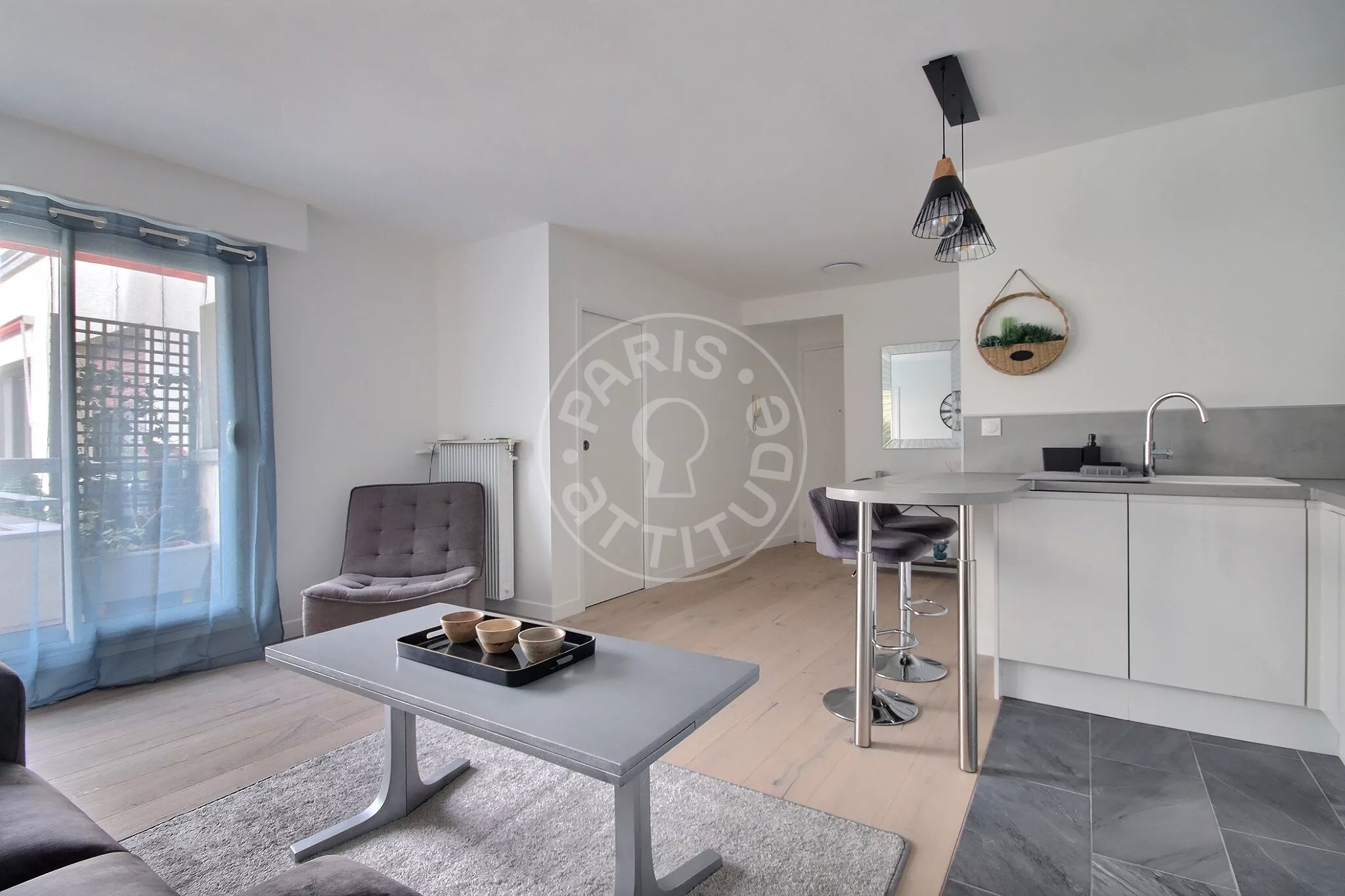 Appartement Rue des Renaudes à Paris