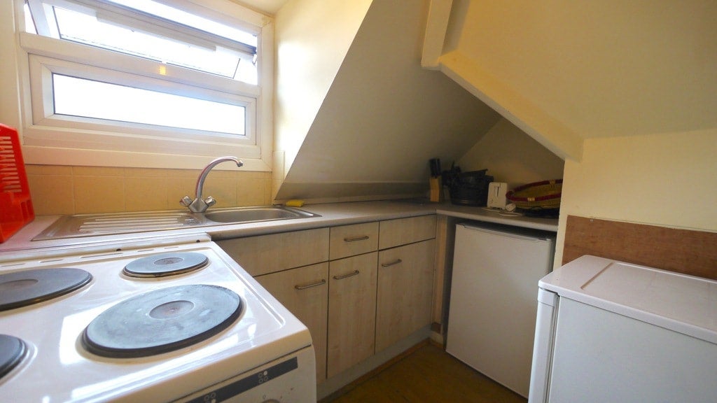 Room Anson Road in Greater London