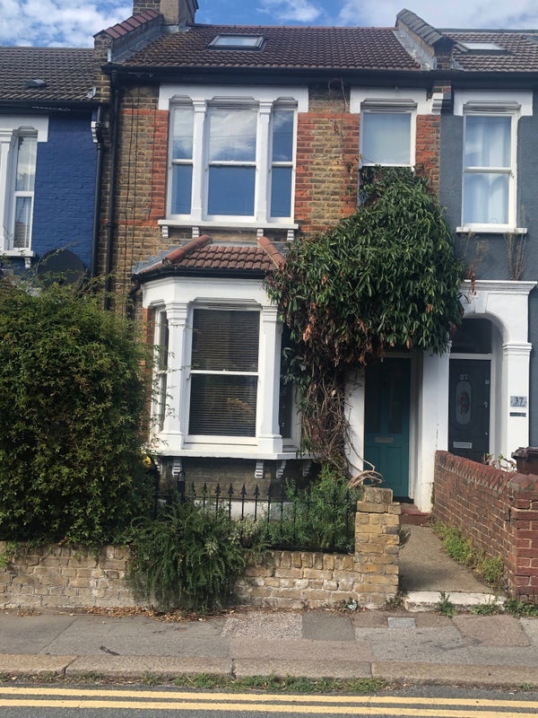 Room Milton Road in Greater London
