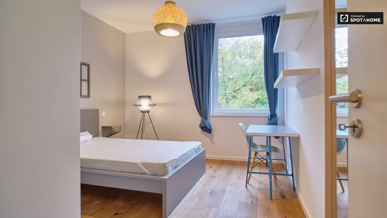 Zimmer Nazarethkirchstraße in Berlin