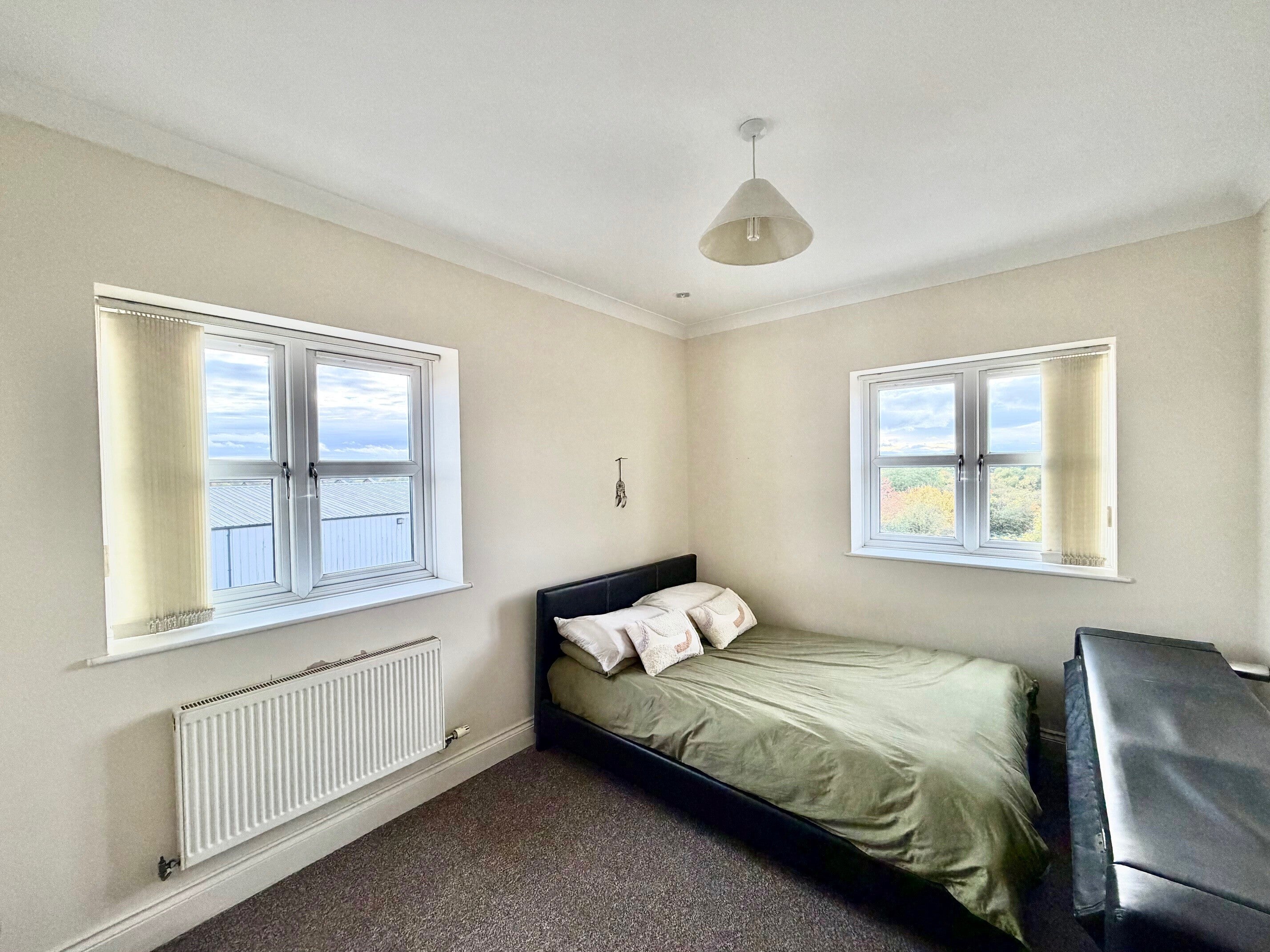 Flat Thornaby Road in Thornaby-on-Tees
