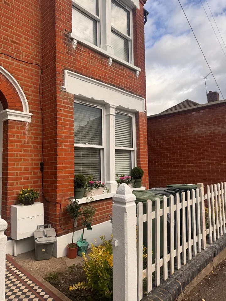House Ebsworth Street in Greater London