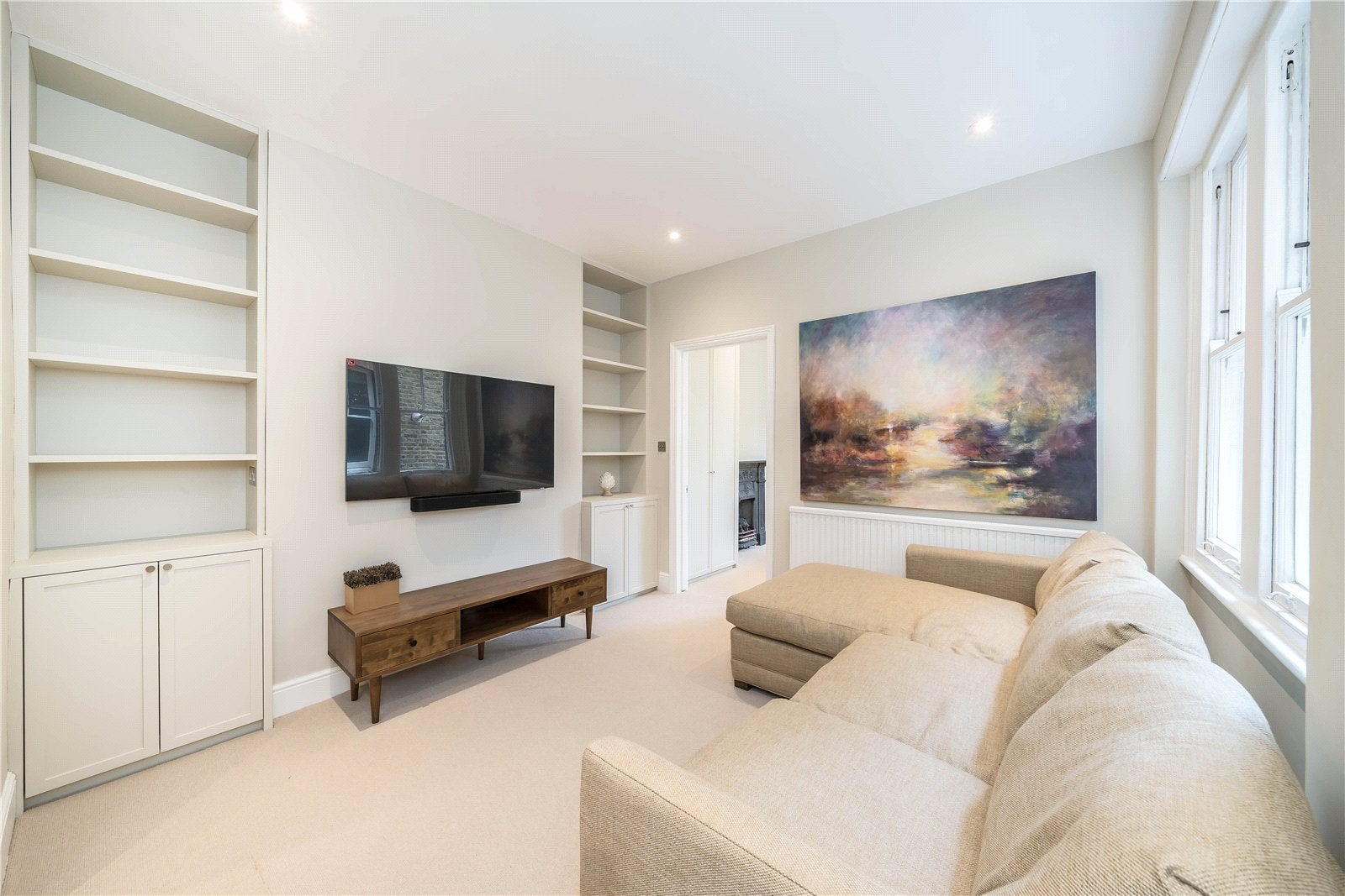 Flat Vera Road in Greater London