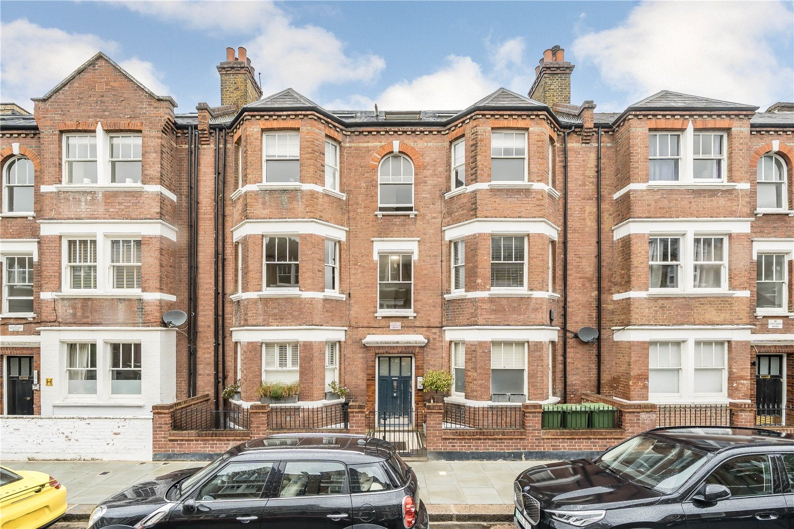 Flat Vera Road in Greater London