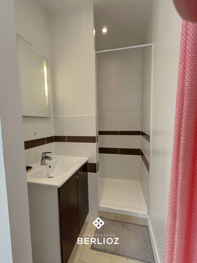 Appartement Rue René Thomas à Grenoble