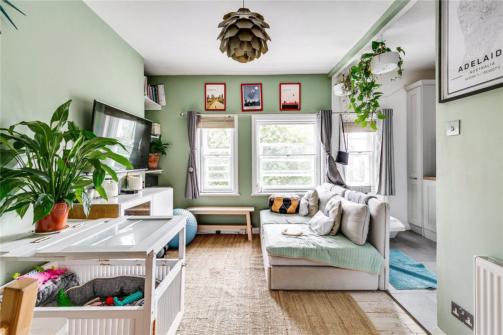 Flat Brondesbury Villas in Greater London