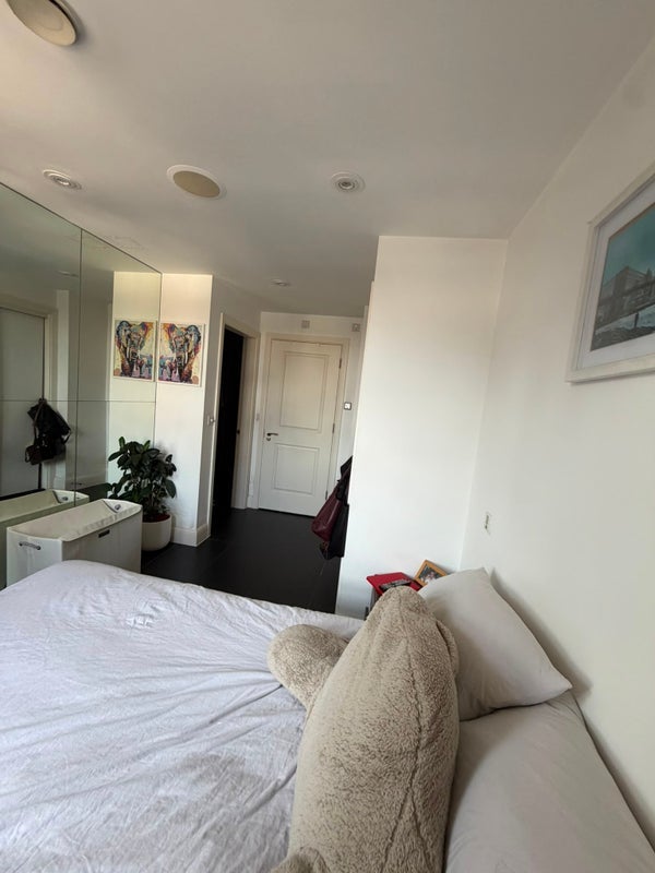 Room Magdalen Road in Greater London
