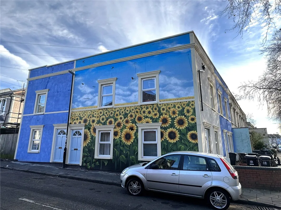 Flat Cleave Street in Bristol
