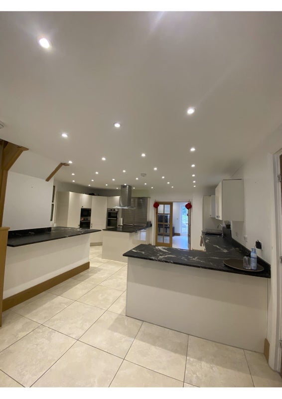 Room High Street in Wexham and Ivers Community Board