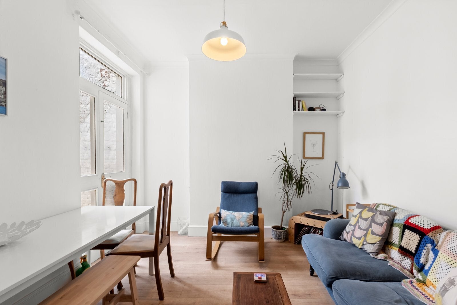 Flat Vera Road in Greater London