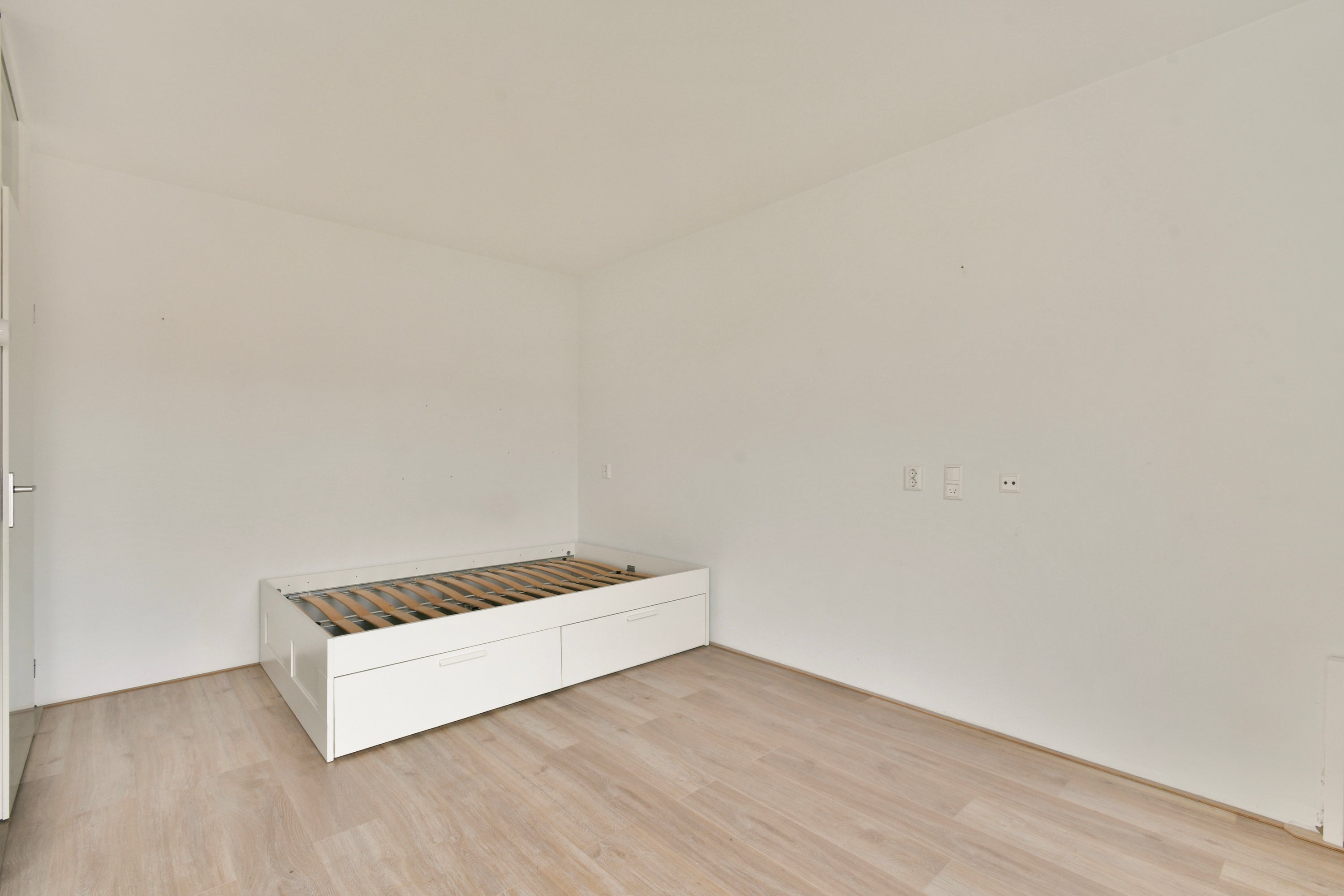 Studio te koop: Minahassastraat 24B, Amsterdam