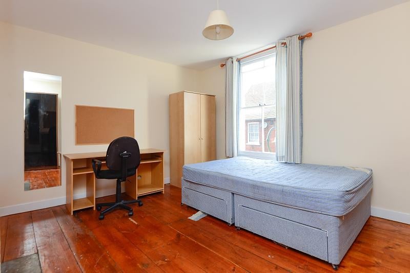 Room Havelock Street in Canterbury