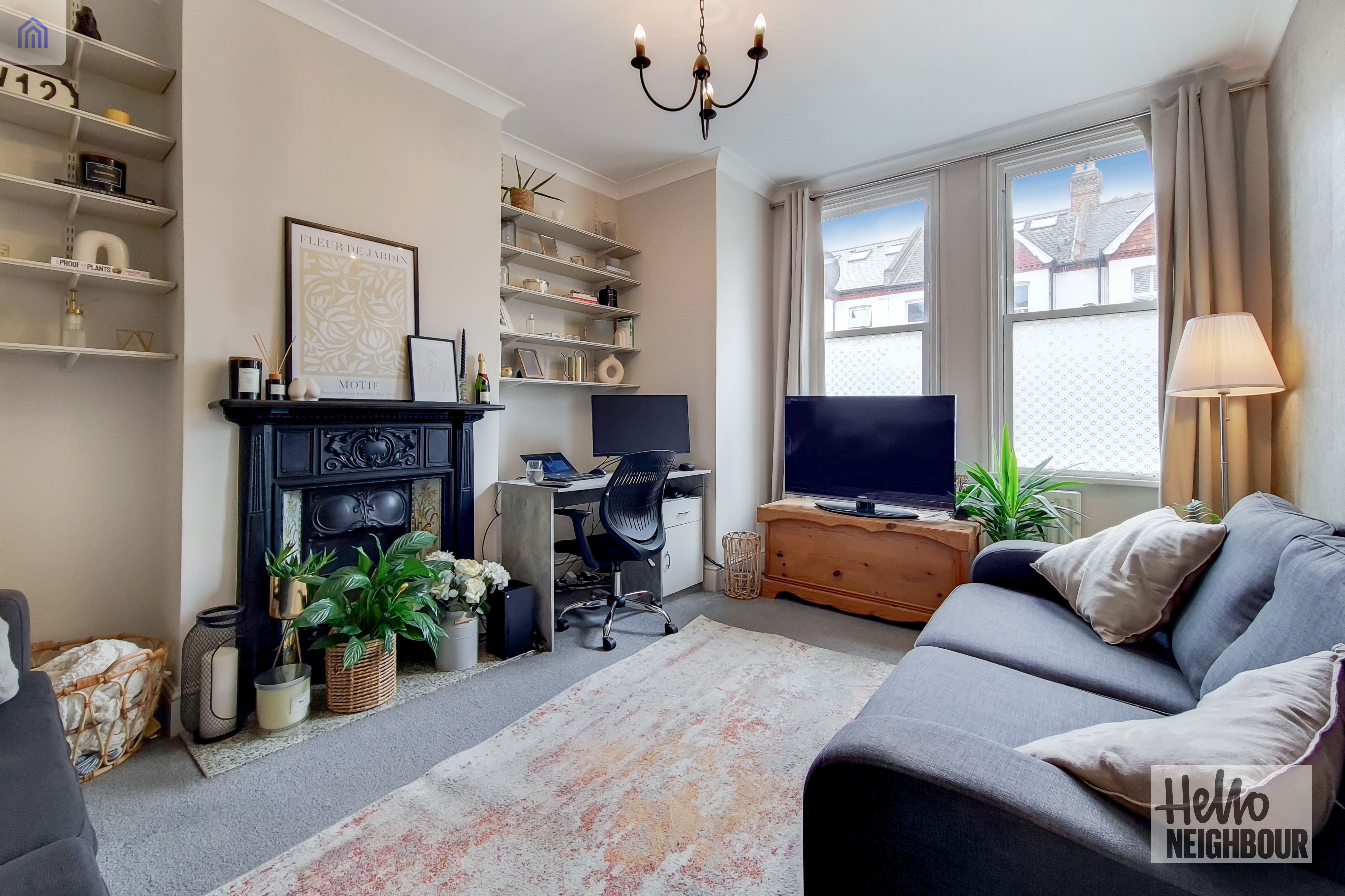 Flat Oakmead Road in Greater London