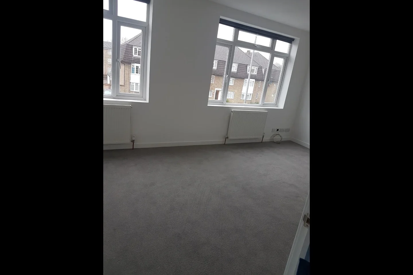 Room North Parade in Greater London