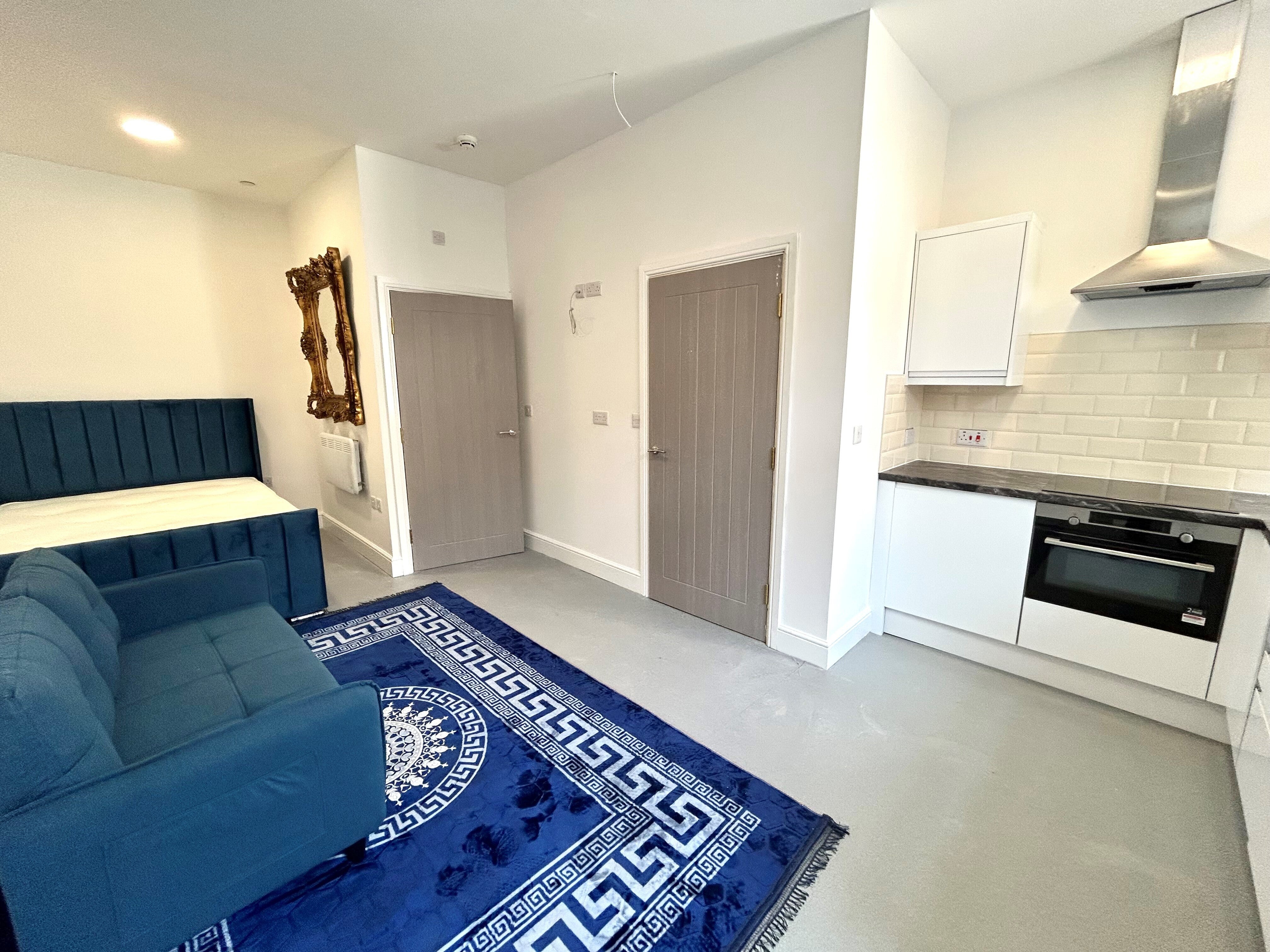 Flat Mount Stuart Square in Cardiff