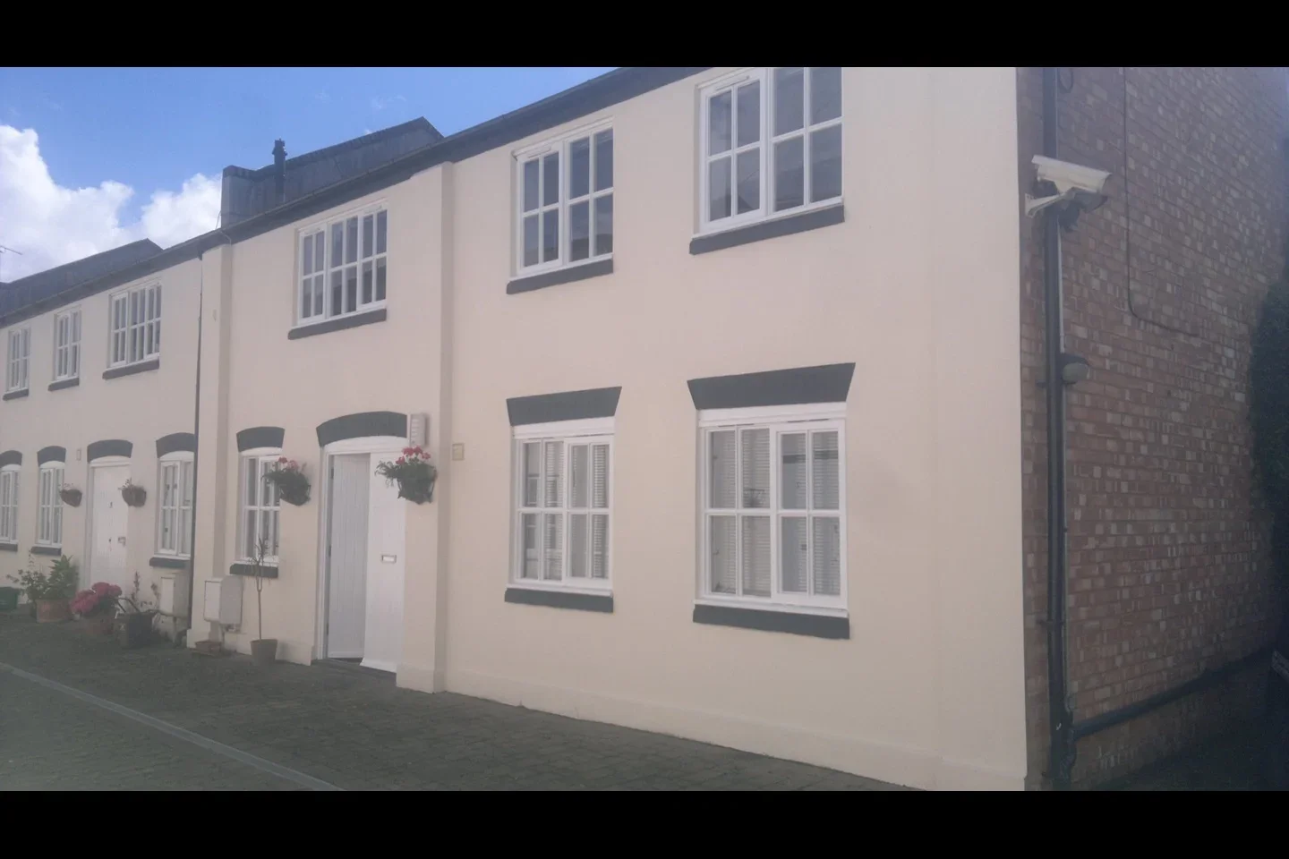House Medway Buildings in Greater London