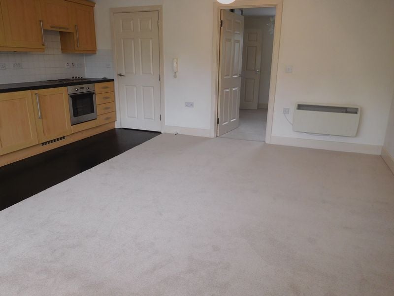 Flat Cumnor Hill in Oxford