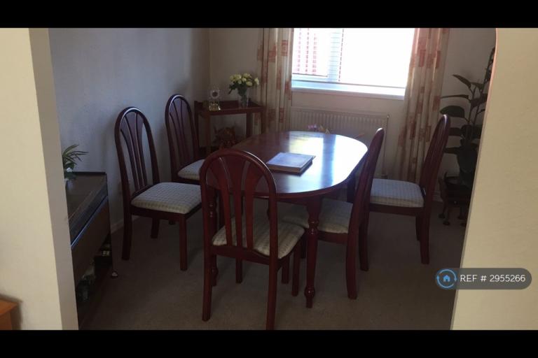 Room Peverel Close in Cambridge