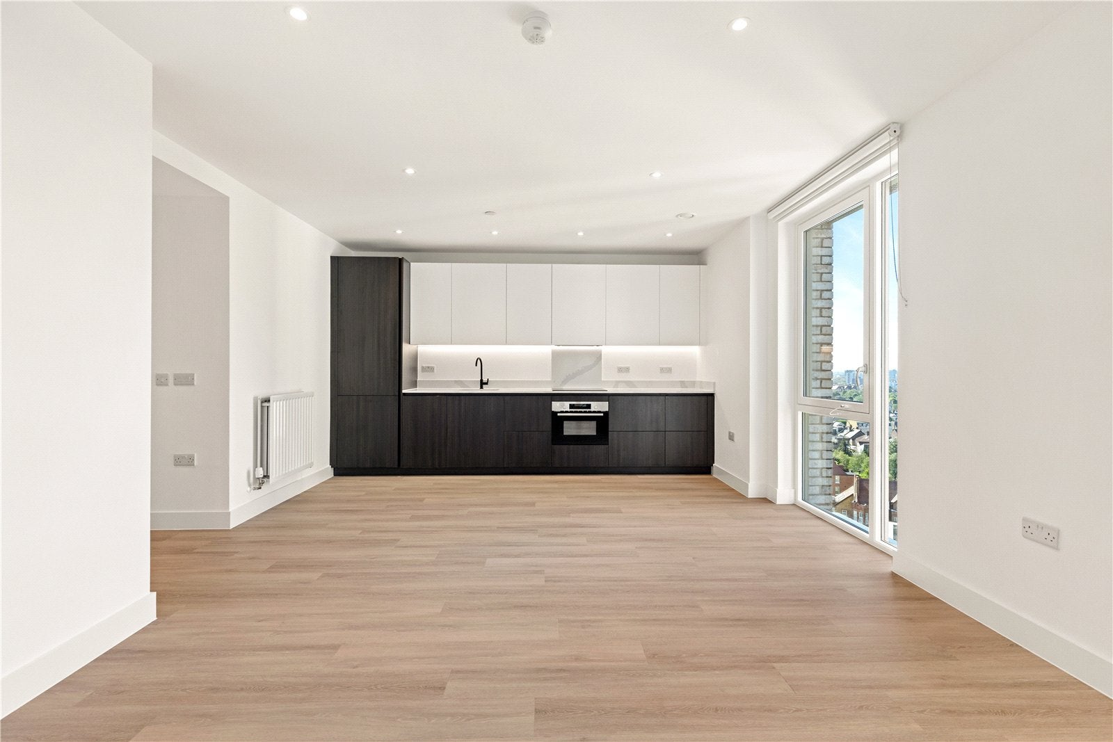 Flat Addison Road in London