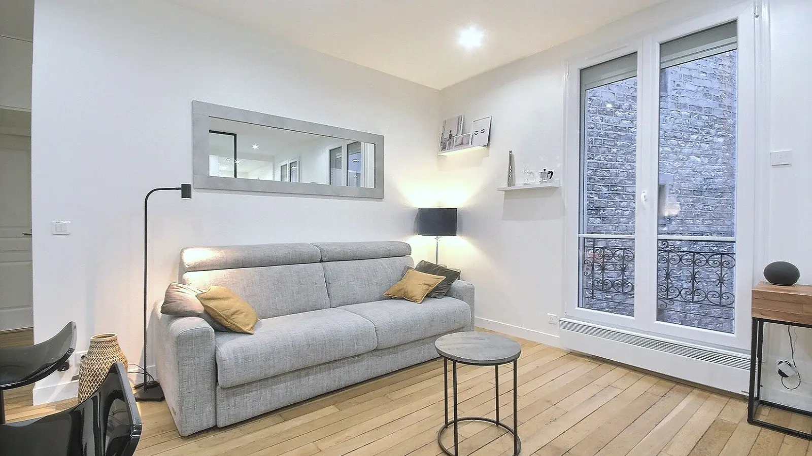 Flat Avenue Mozart in Paris