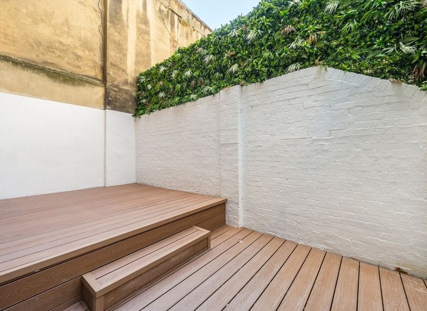 Flat Westbourne Grove in City of Westminster