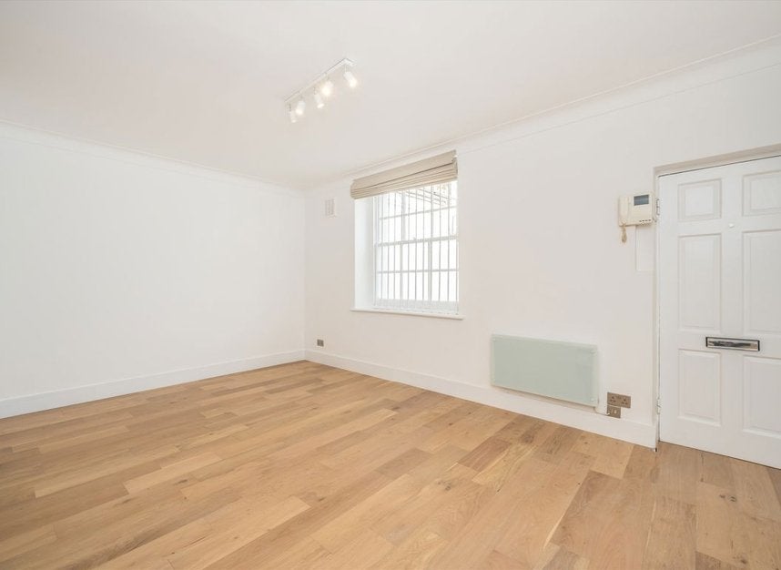 Flat Westbourne Grove in City of Westminster