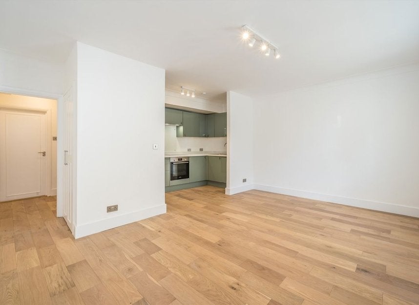 Flat Westbourne Grove in City of Westminster