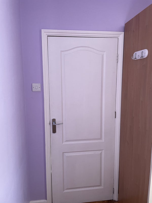 Room Elizabeth Way in Greater London
