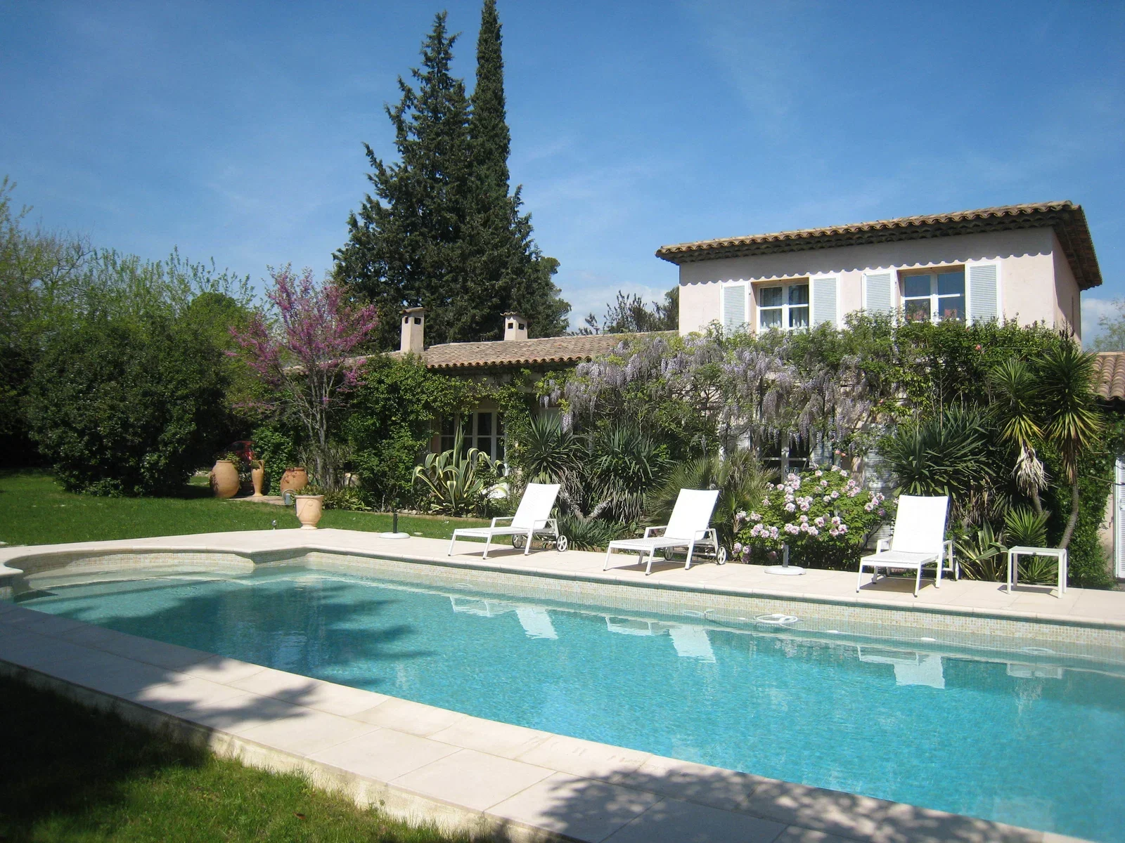 Room Allée des Chardonnerets in Mougins