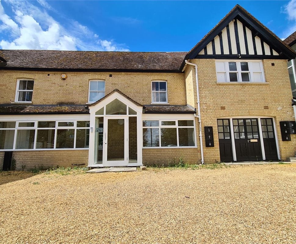 Flat Market Street in South Cambridgeshire