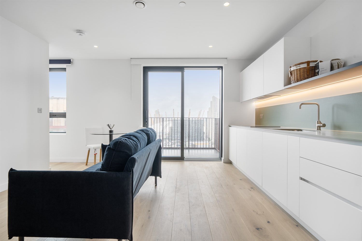 Flat Pilot Walk in Greater London