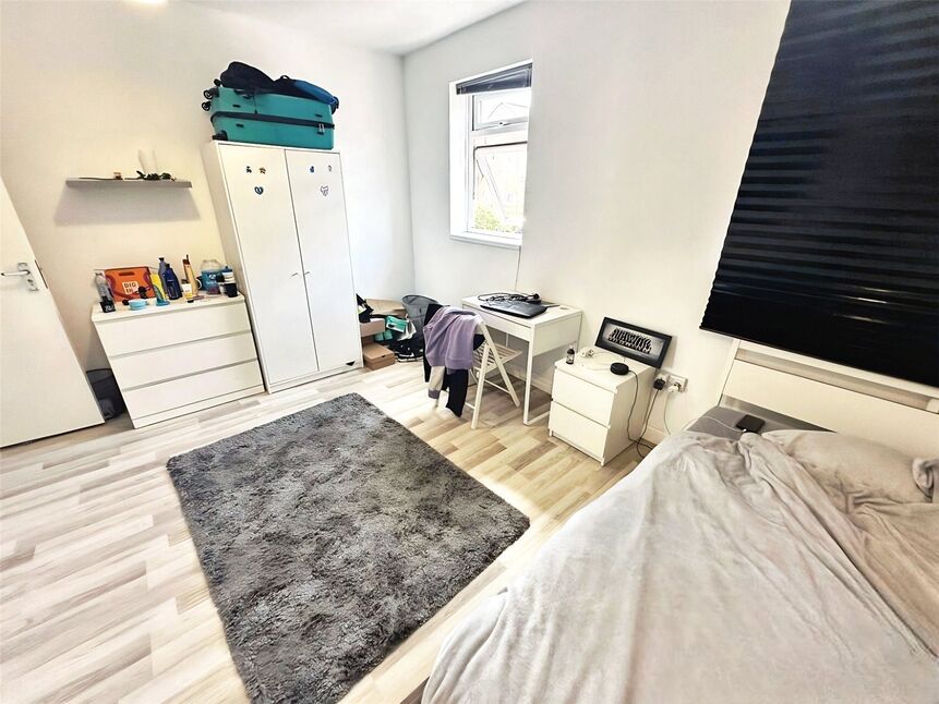 Flat Brintons Road in Southampton