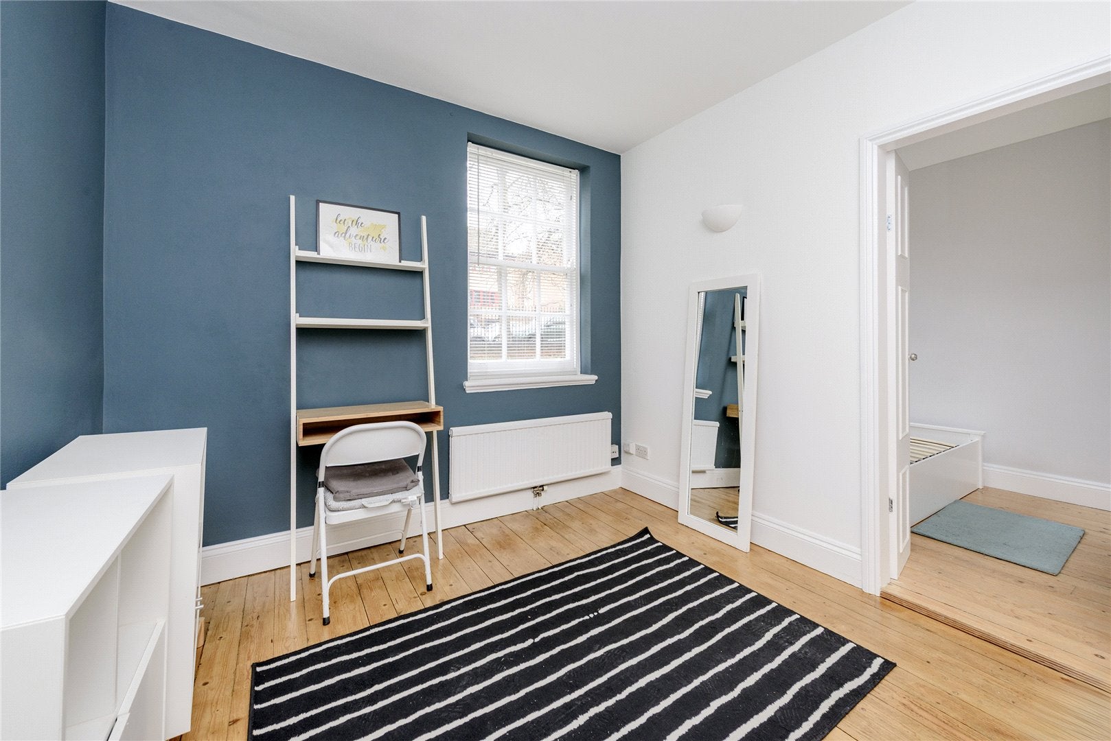 Flat Lancaster Road in Greater London