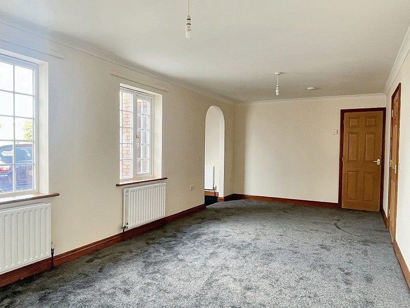Flat Lilac Way in Weston-super-Mare