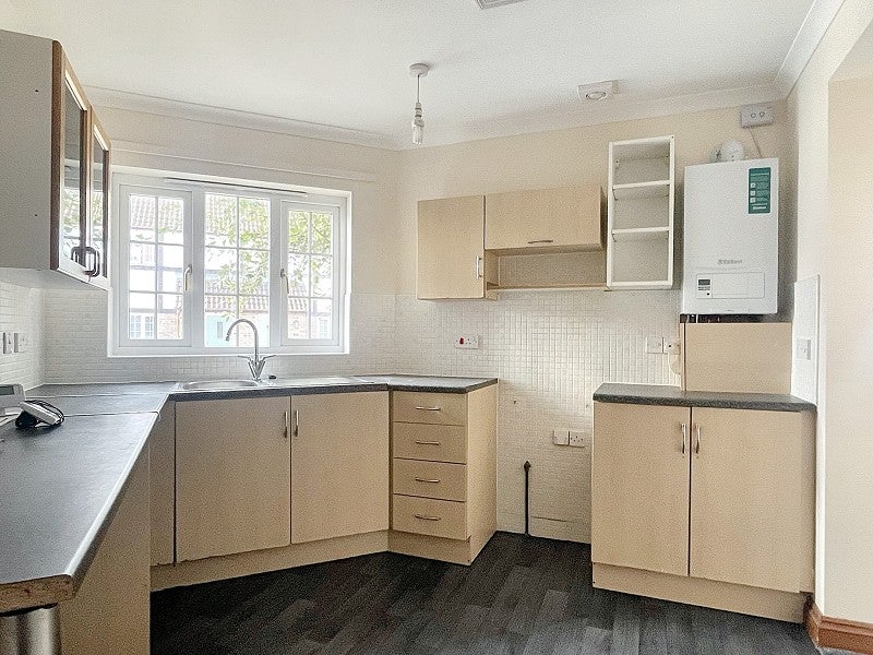 Flat Lilac Way in Weston-super-Mare