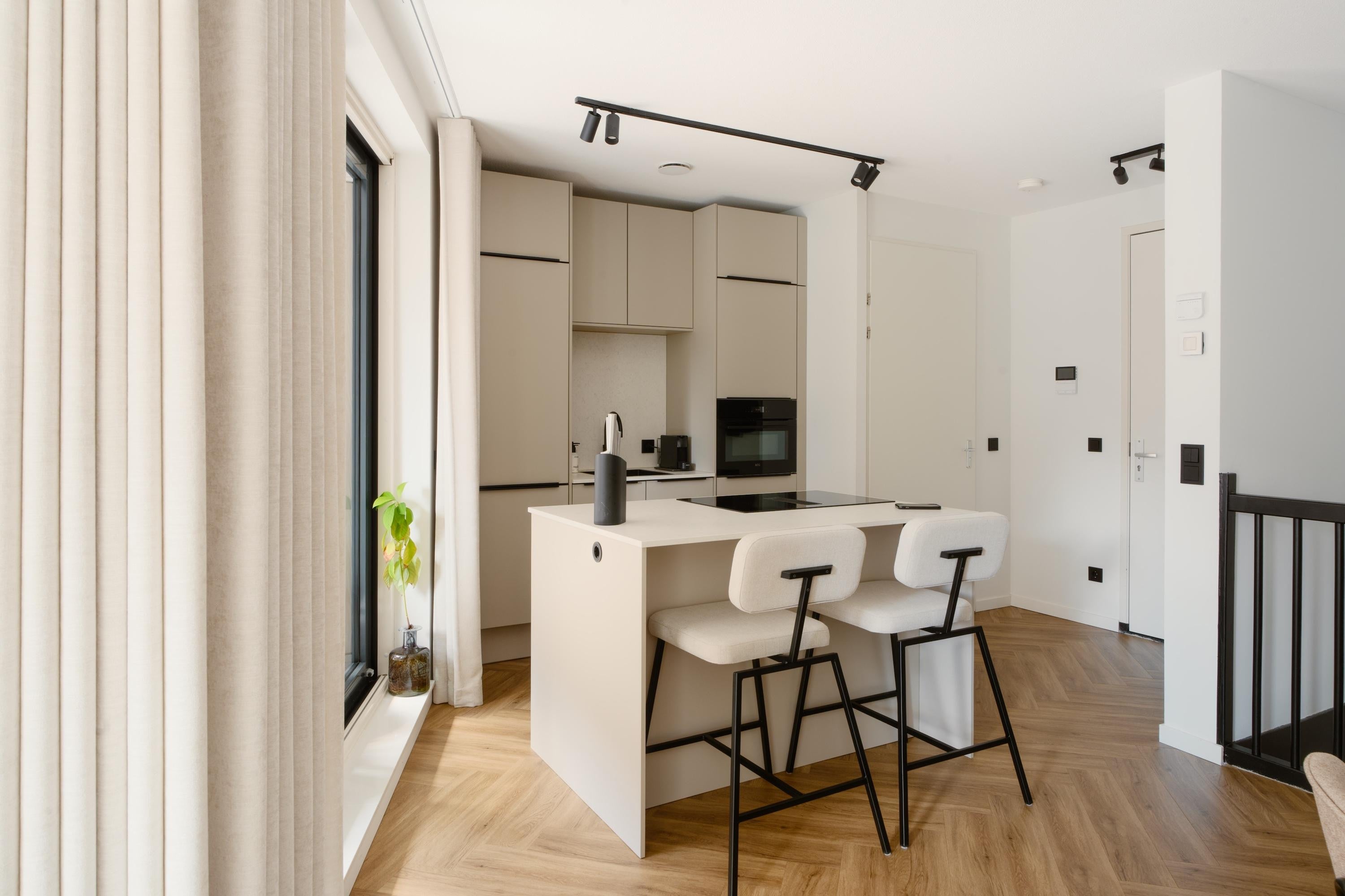 Appartement te koop: Bergweg 104D, Rotterdam