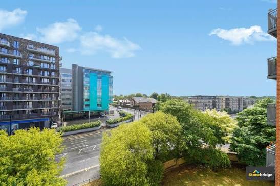Room Chalvey Road East in Slough