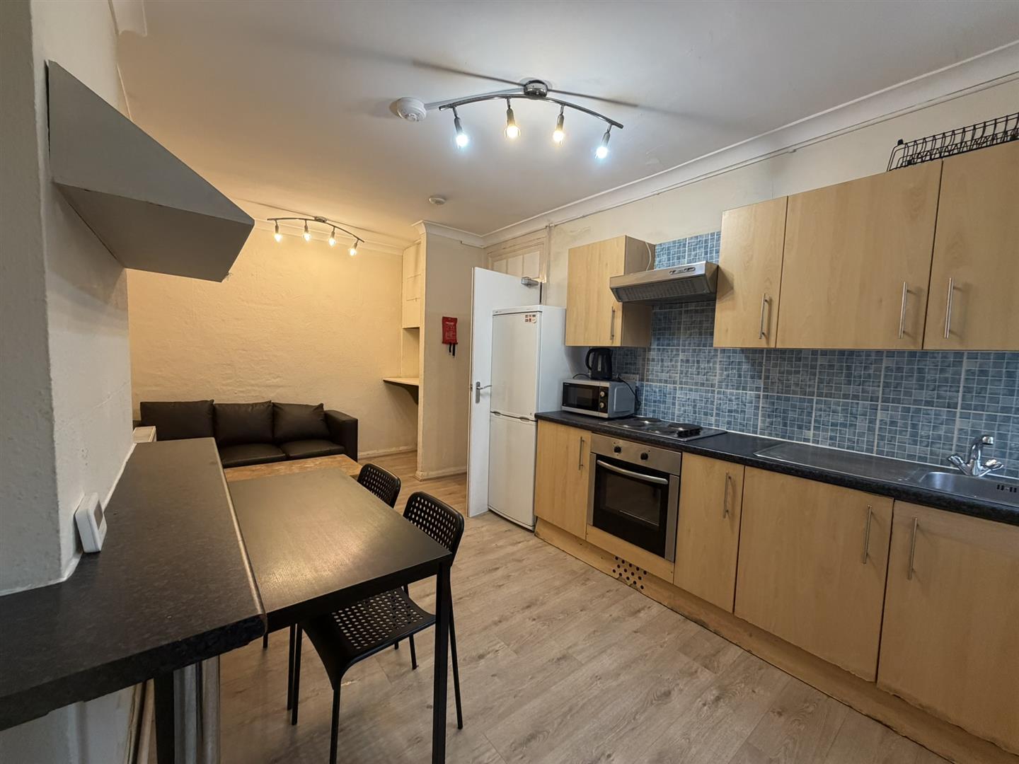 Flat Studio Mews in Greater London