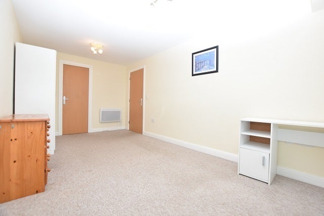 Flat Westfield Terrace in Sheffield