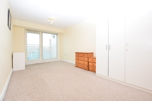 Flat Westfield Terrace in Sheffield