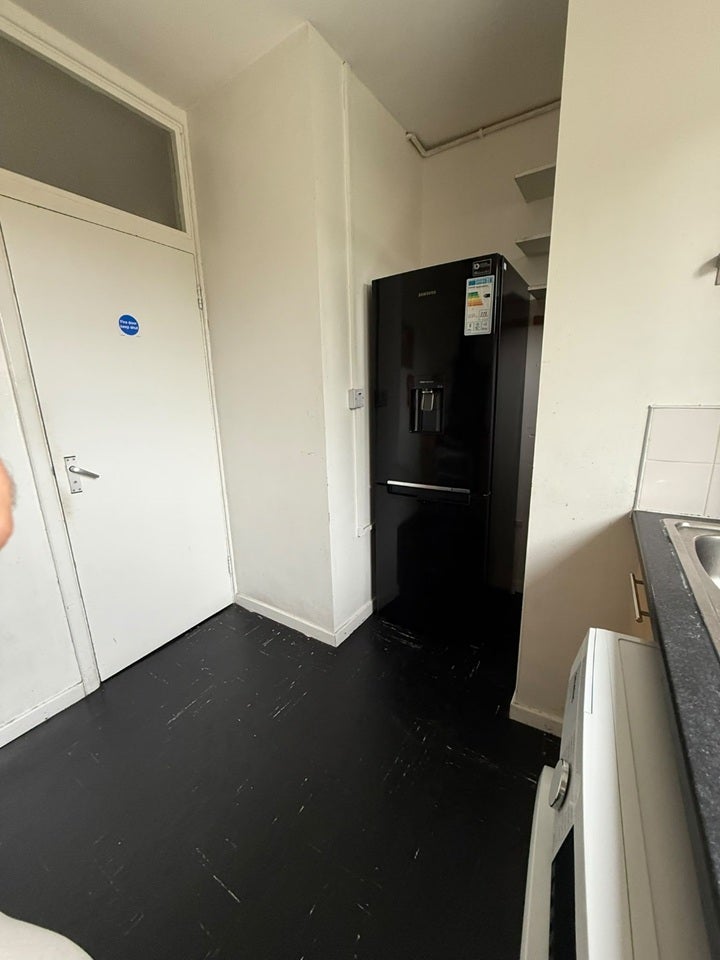 Room Saltwell Street in Greater London