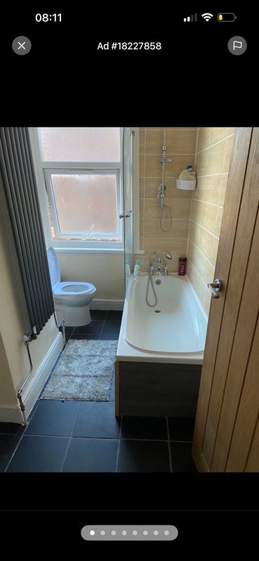 Room Albert Road in Greater London