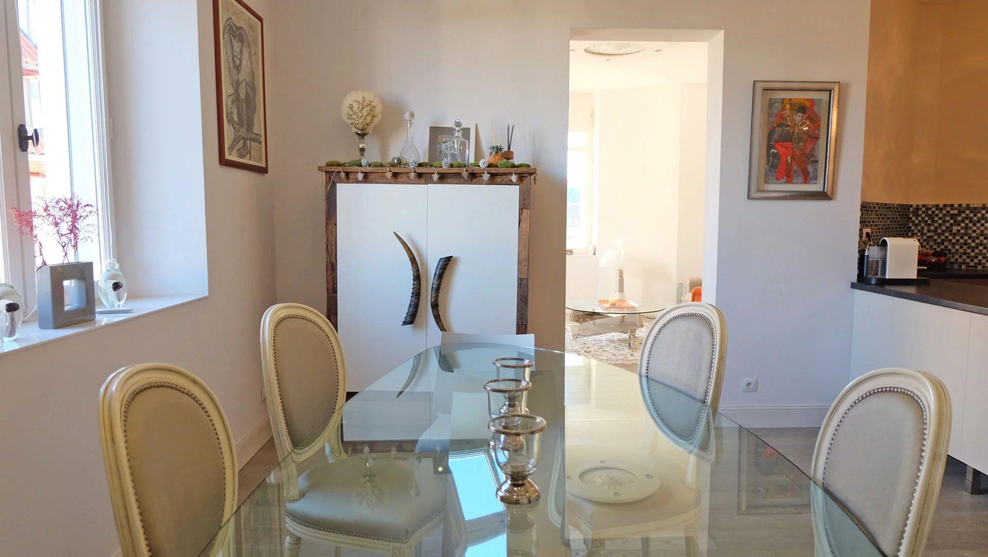 Appartement Place Saint-Charles à Biarritz