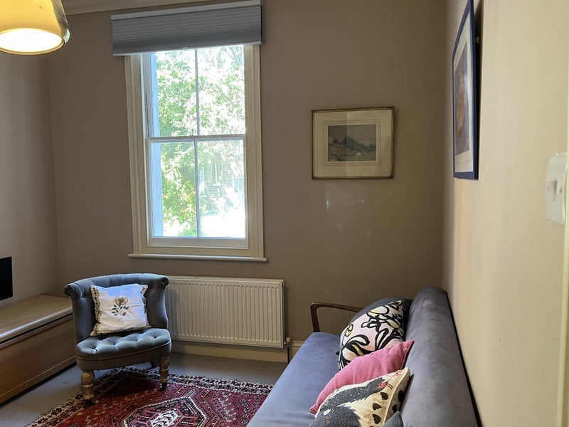 Room Herbert Street in Greater London