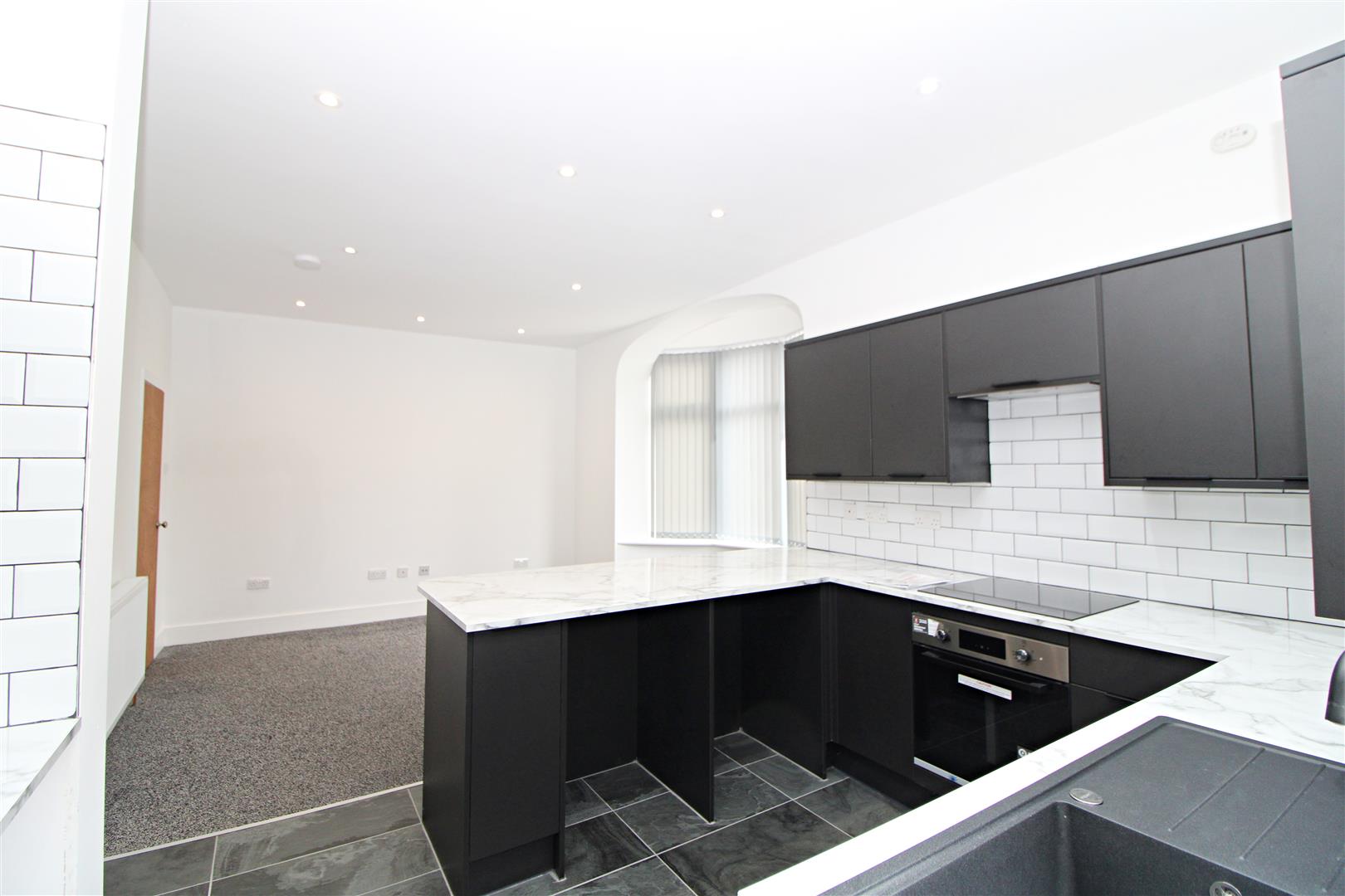 Flat King Edward Avenue in Blackpool