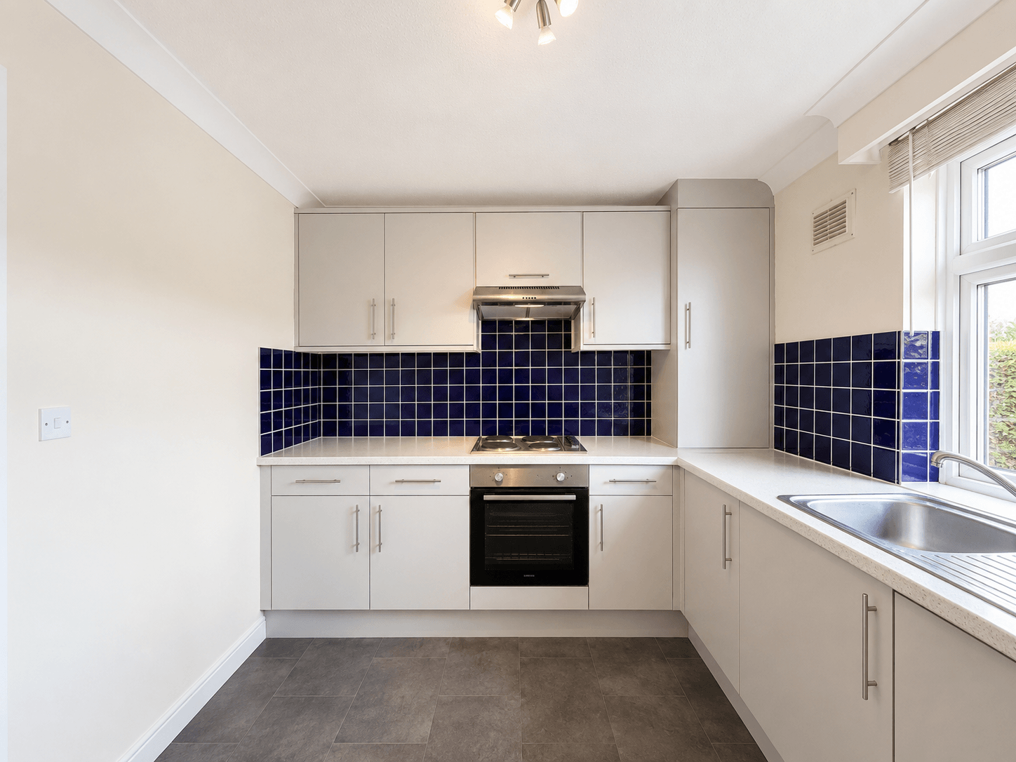 Flat Hopton Road in Stevenage