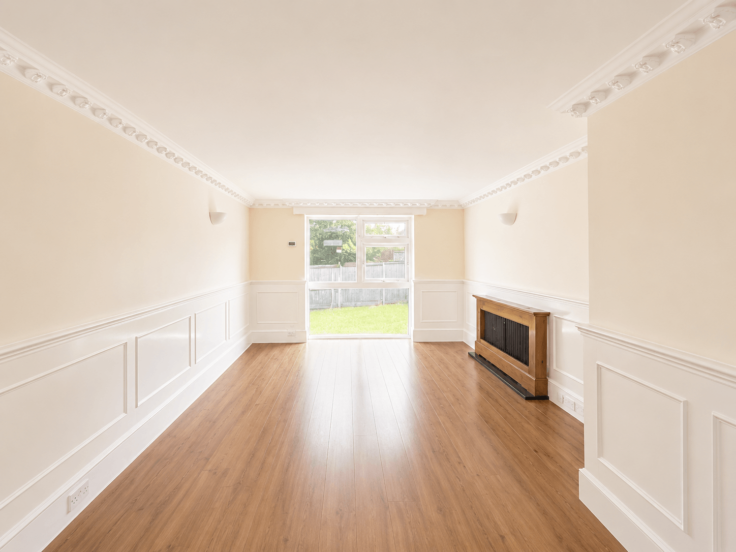 Flat Hopton Road in Stevenage