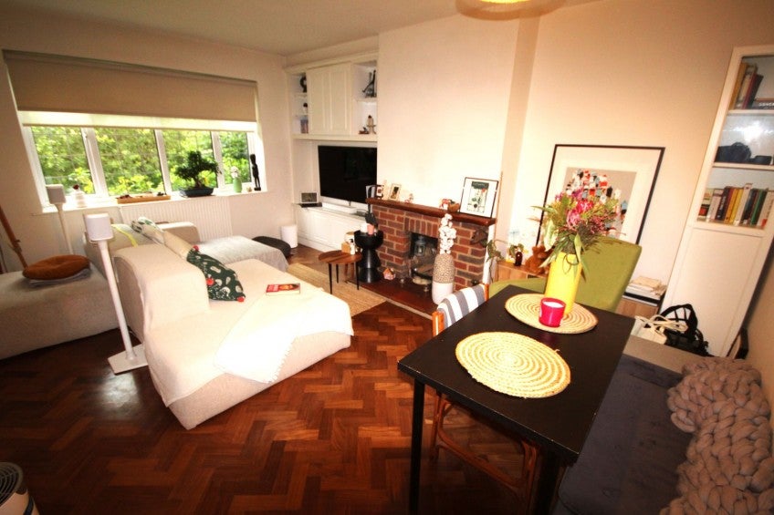 Flat Silsden Crescent in Chalfont St Giles