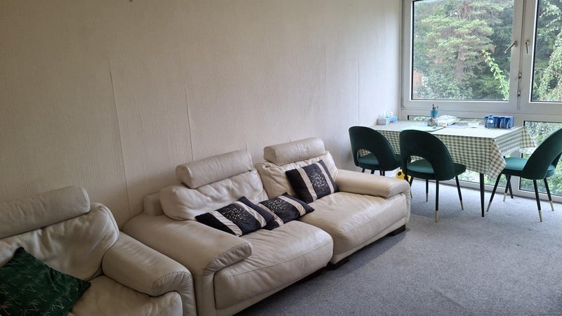 Room Westleigh Avenue in Greater London